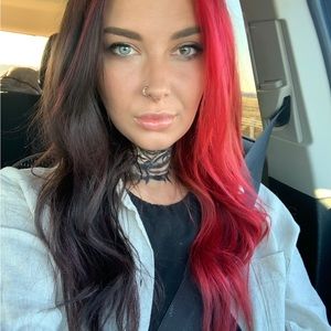 Meet your Posher, Casey